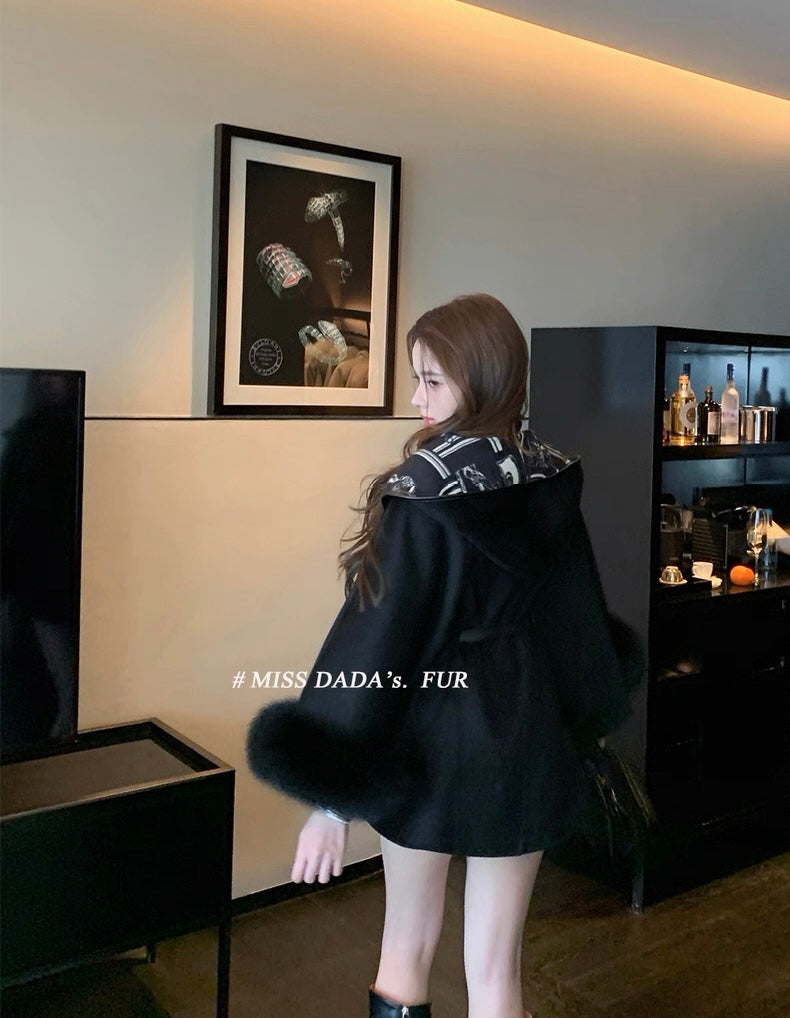 Hermès Old Money Detachable Faux Fur Sleeve Coat