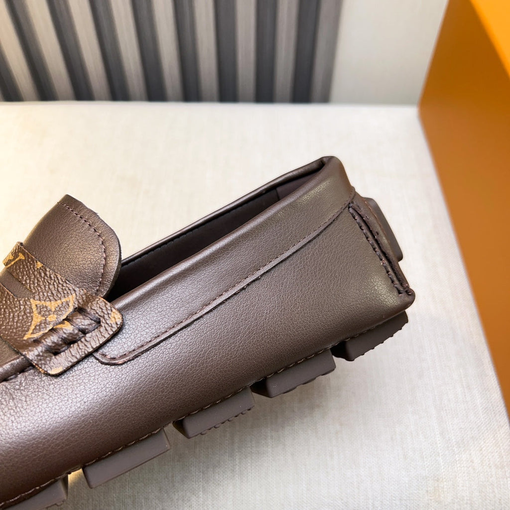 Louis Vuitton Pebbled Leather Driving Shoes