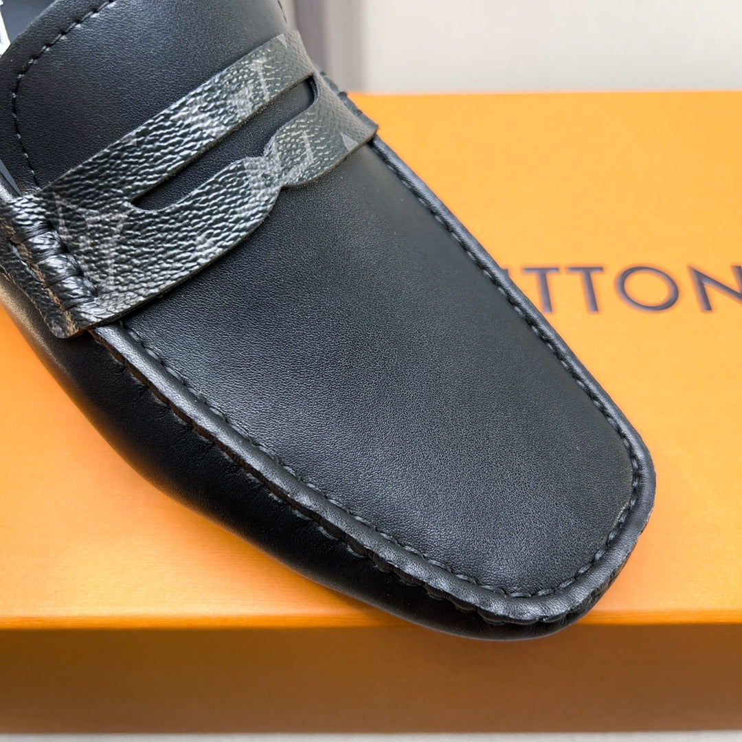 Louis Vuitton Pebbled Leather Driving Shoes