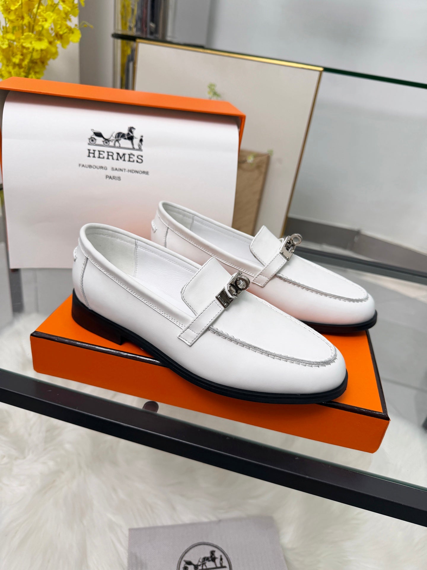 Hermès Classic Leather Sole Sandals