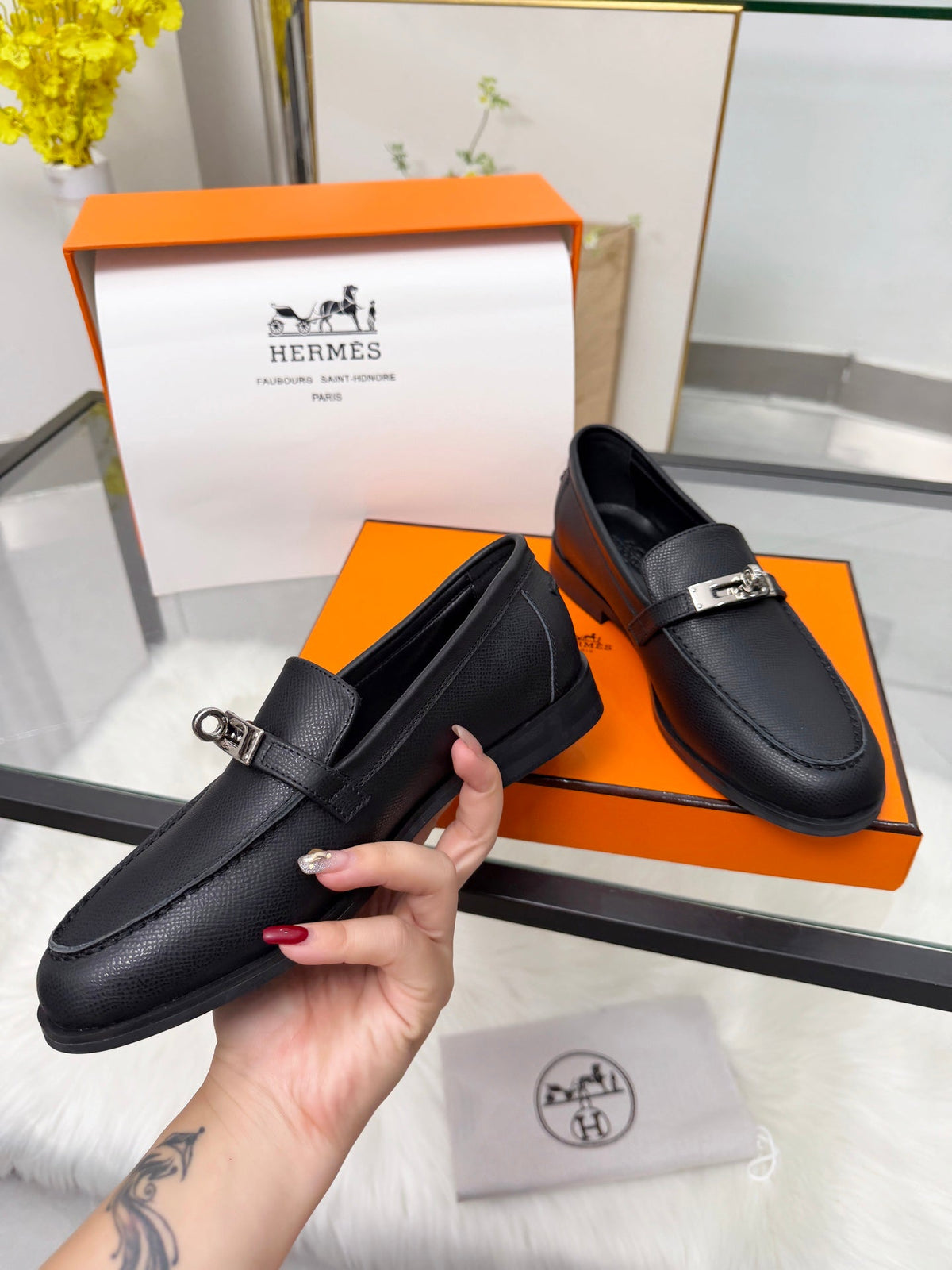Hermès Classic Leather Sole Sandals