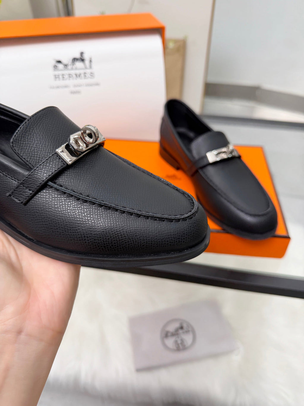 Hermès Classic Leather Sole Sandals