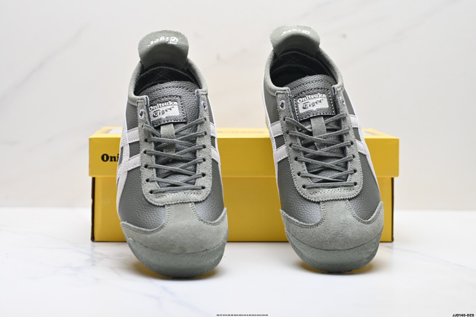 Onitsuka Tiger MEXICO 66 DELUXE NIPPON MADE Sneakers