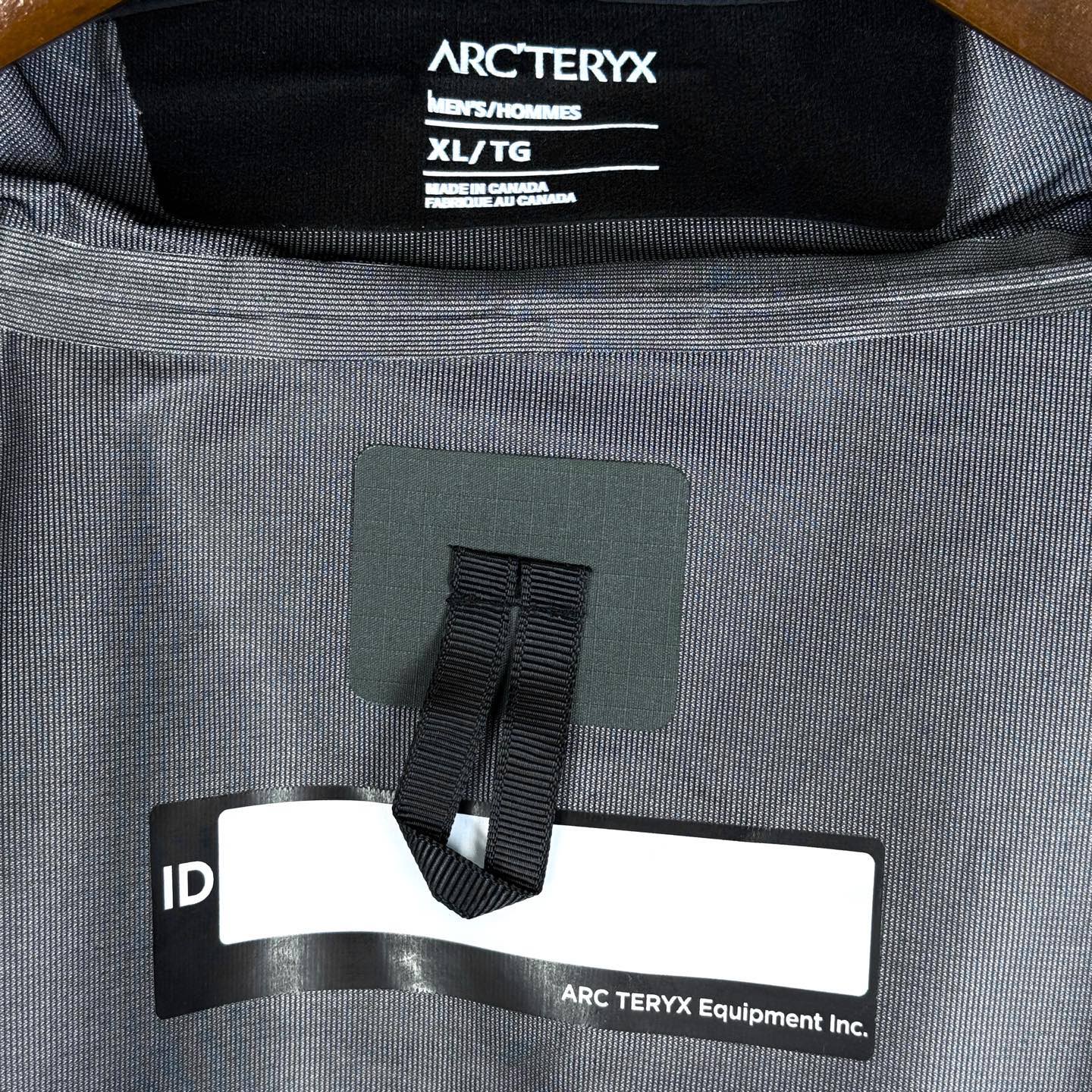 Arc'teryx Alpha LEAF Jacket GEN2 Hard Shell