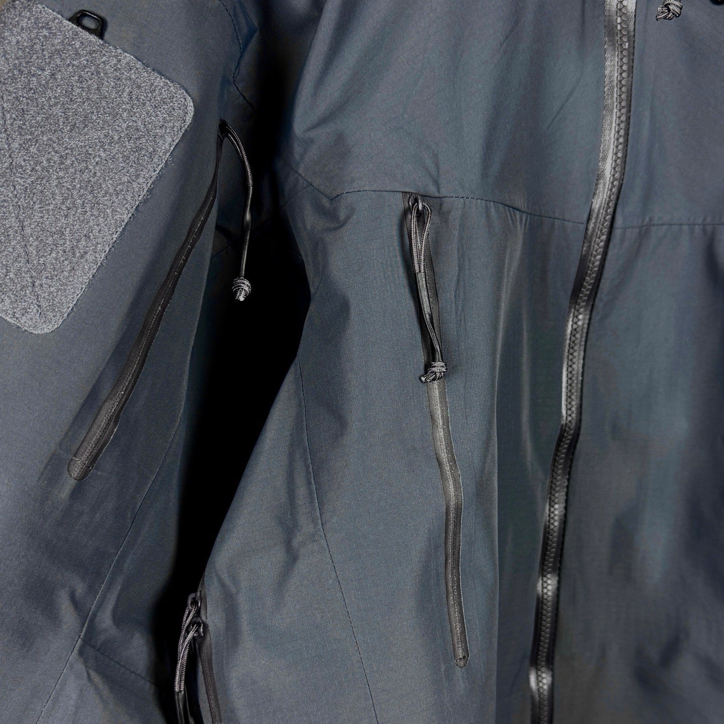 Arc'teryx Alpha LEAF Jacket GEN2 Hard Shell