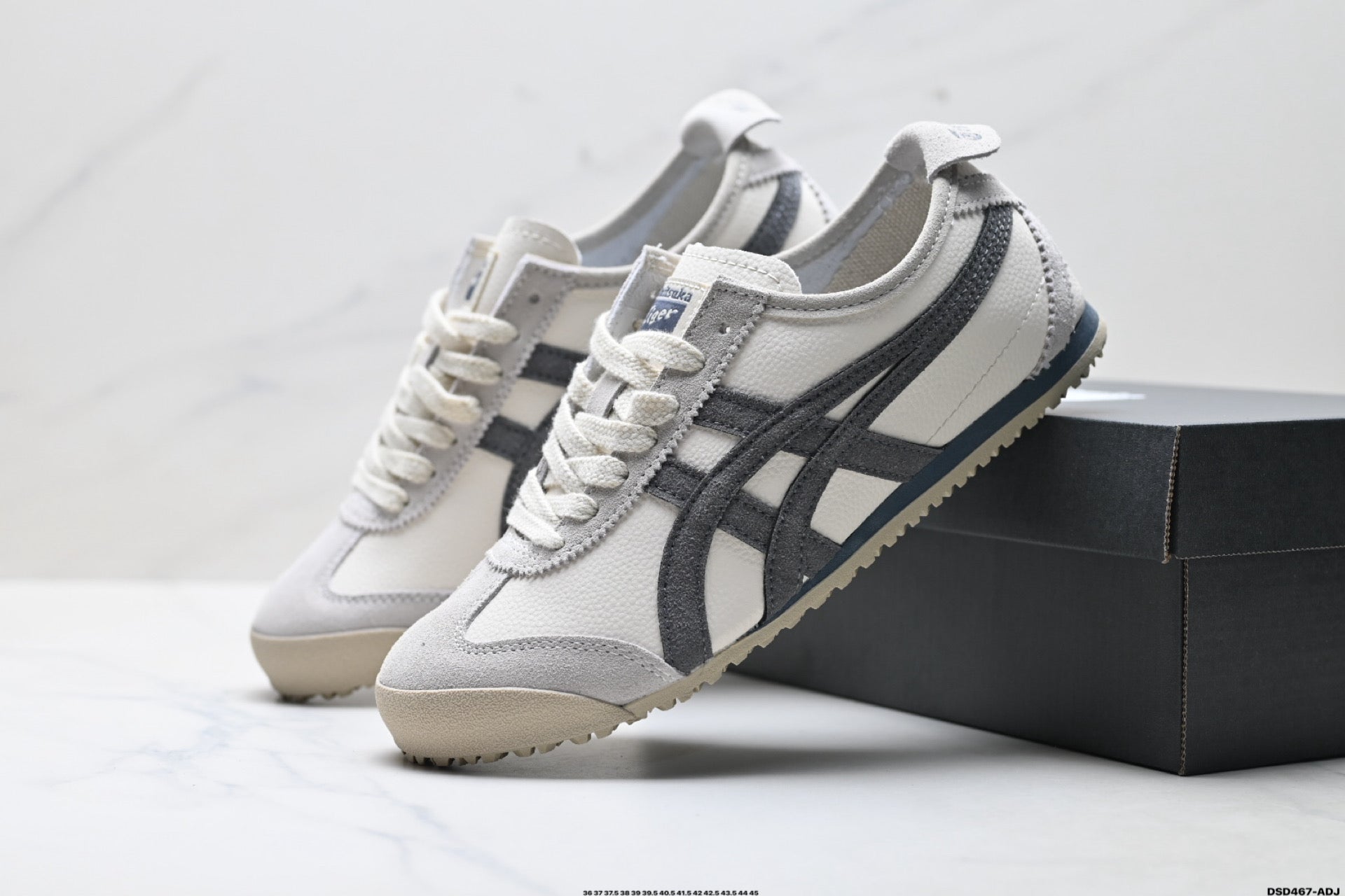 Onitsuka Tiger Mexico 66 Slip-On Sneakers