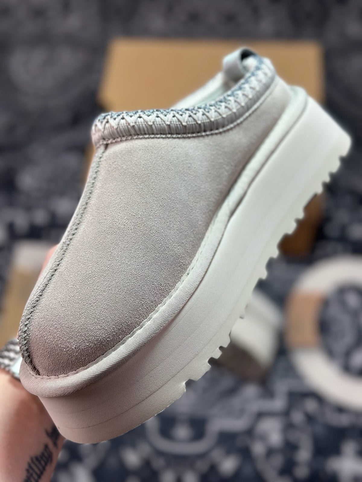 UGG Tazz Platform Snow Boots
