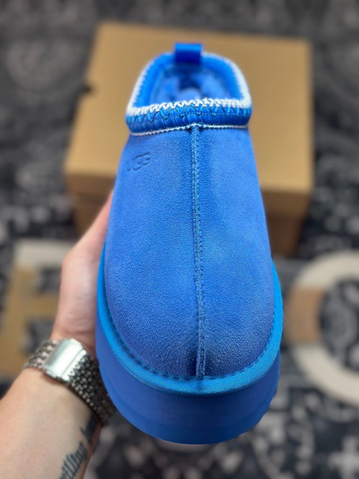 UGG Tazz Platform Snow Boots