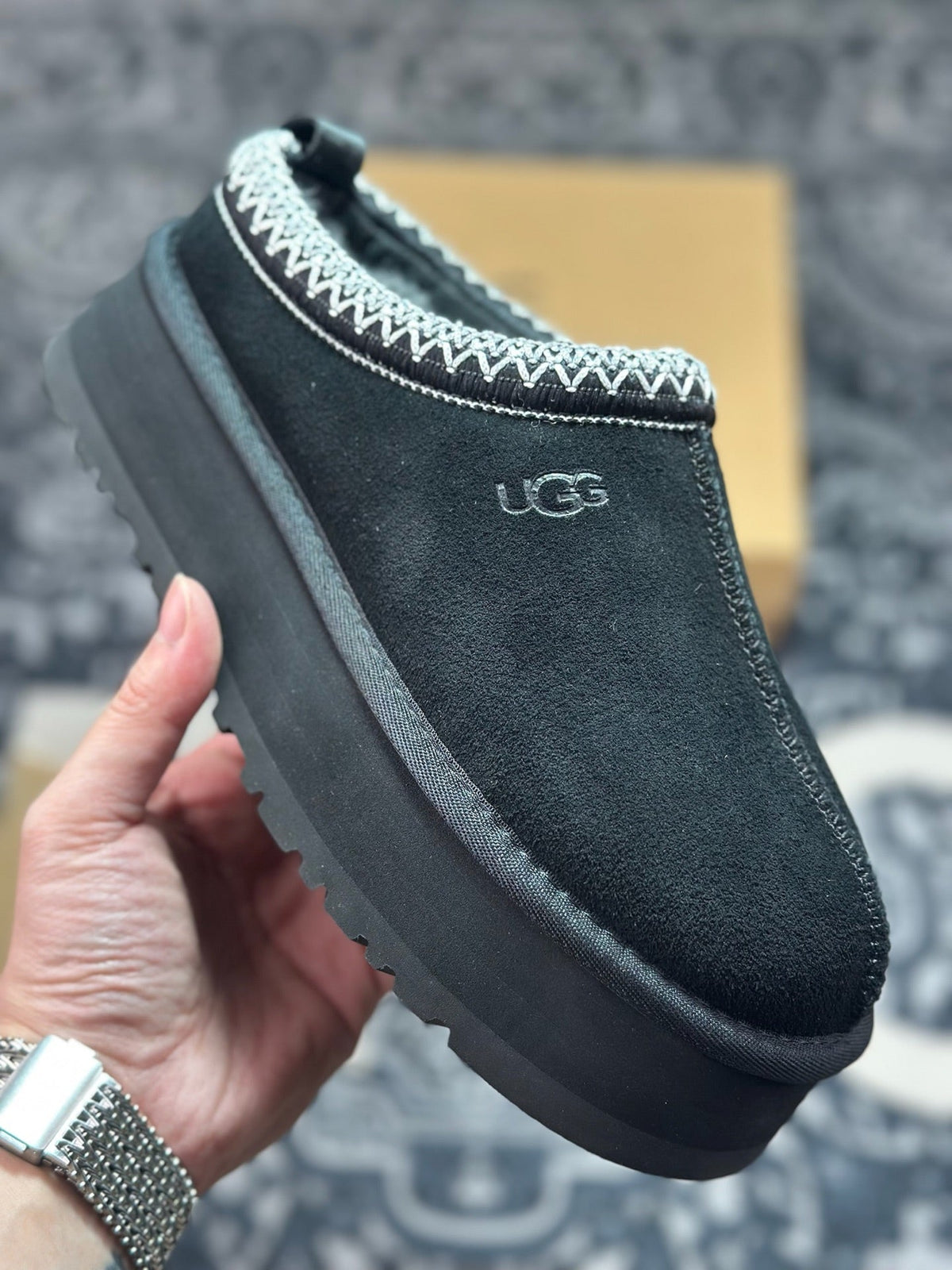 UGG Tazz Platform Snow Boots