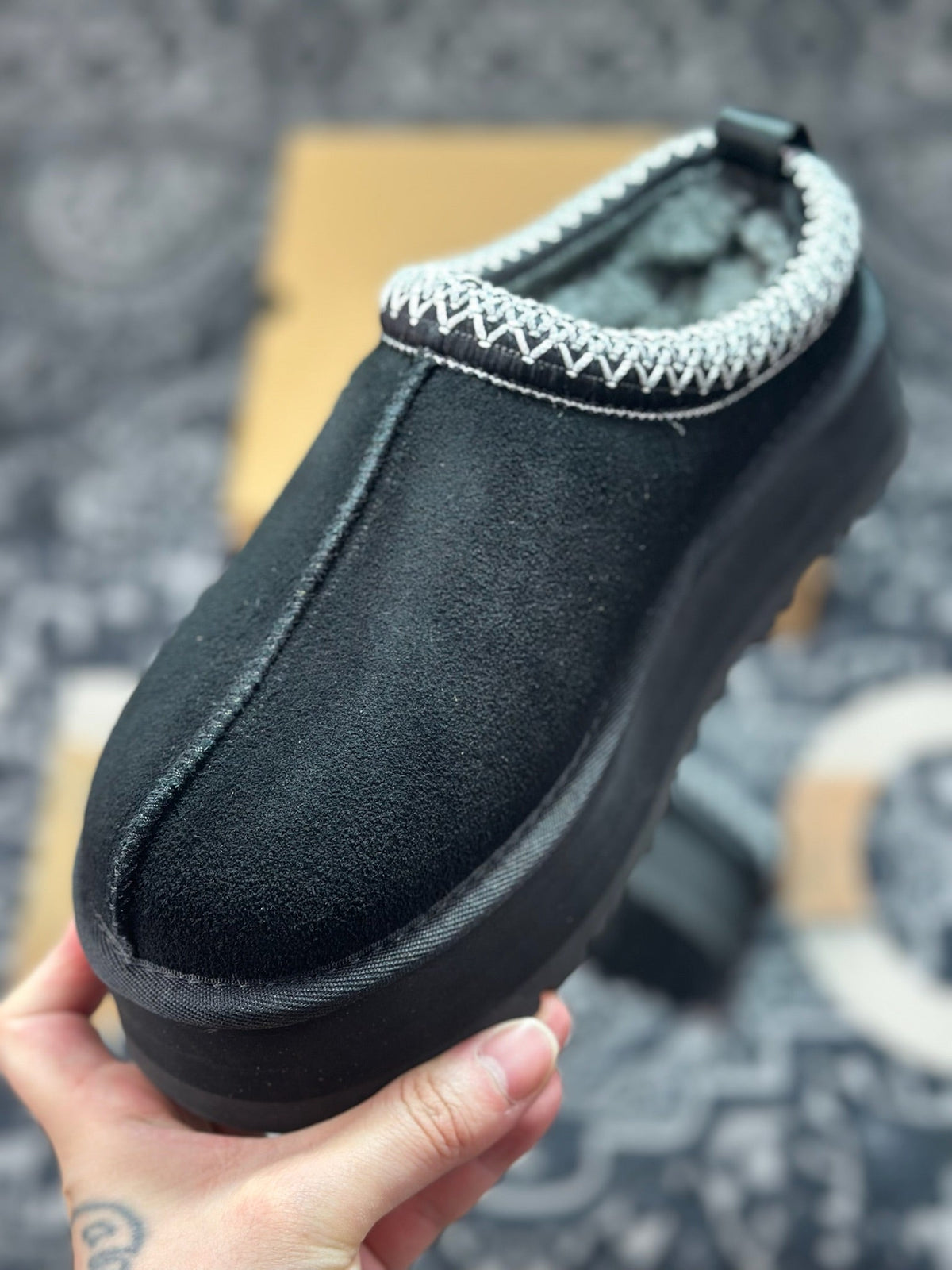 UGG Tazz Platform Snow Boots