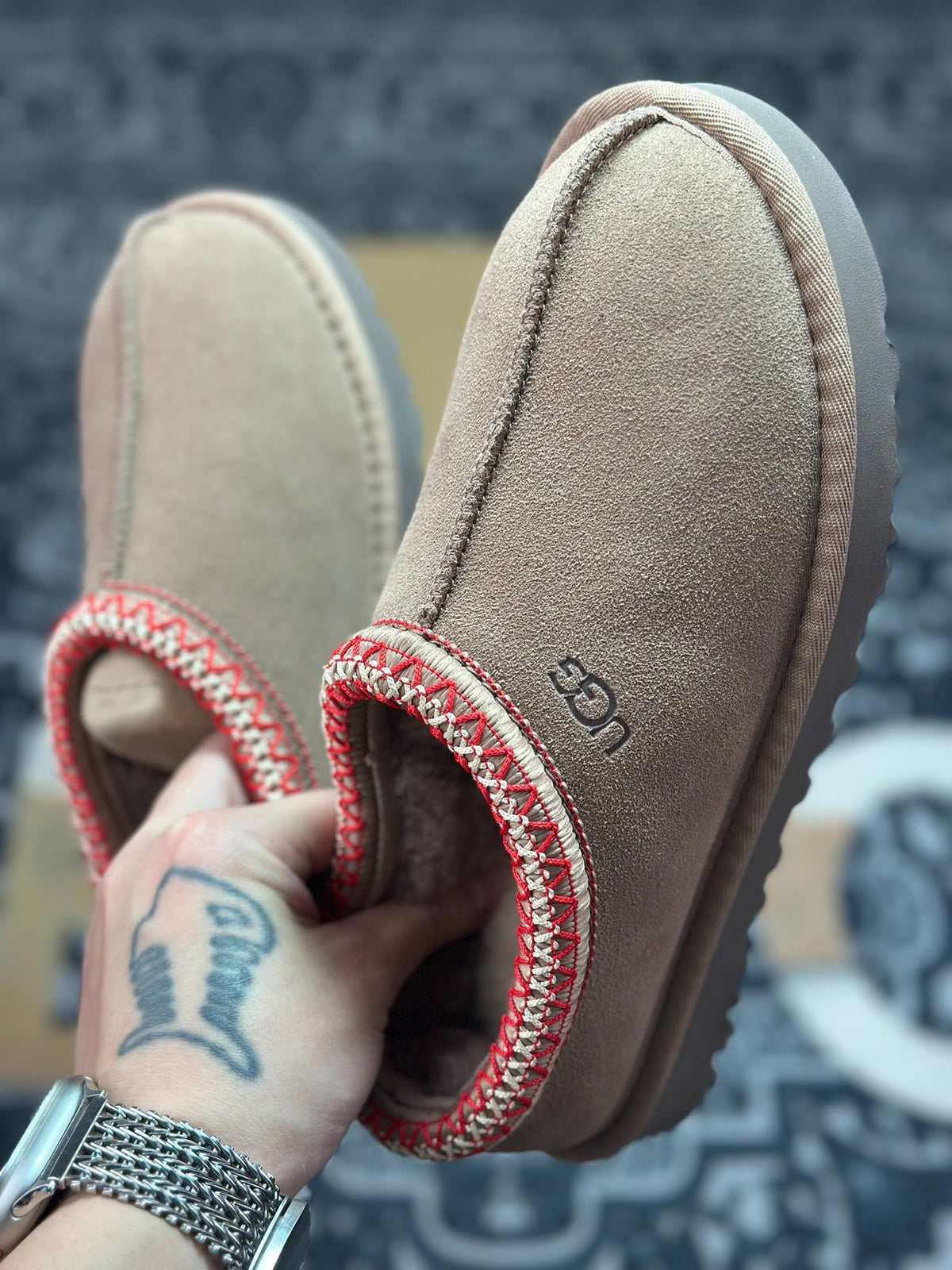 UGG Tazz Platform Snow Boots