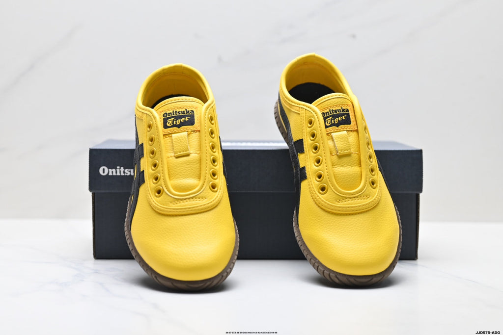 Onitsuka Tiger TSUNAHIKI Slip-On Casual Sneakers