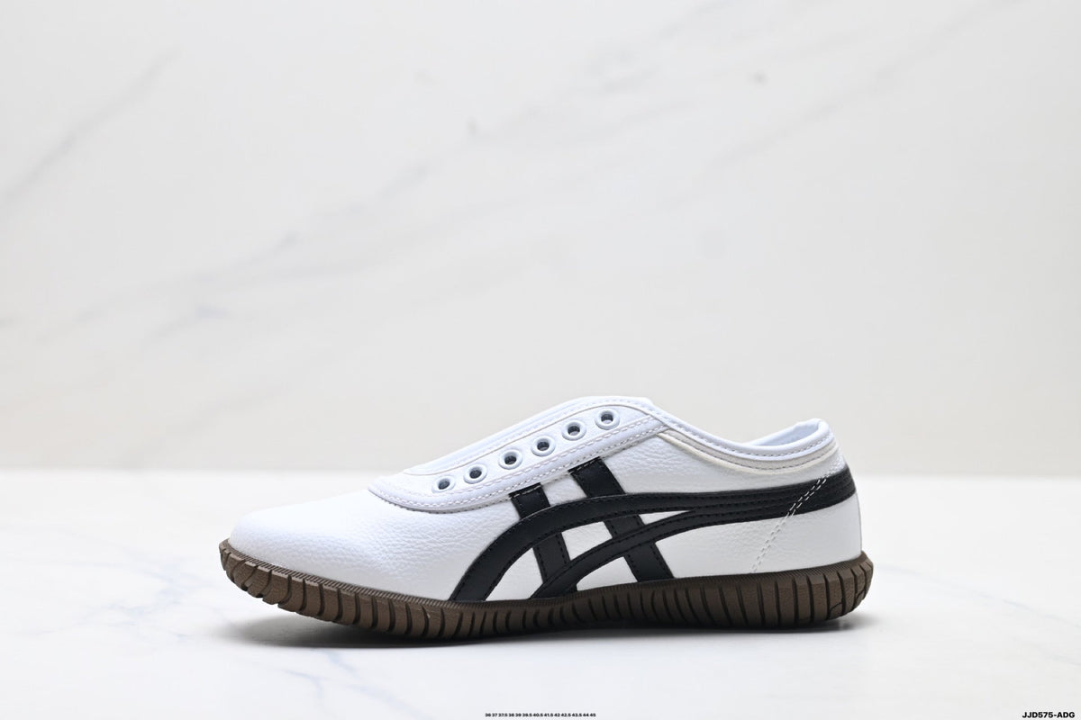 Onitsuka Tiger TSUNAHIKI Slip-On Casual Sneakers