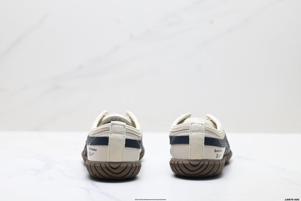 Onitsuka Tiger TSUNAHIKI Slip-On Casual Sneakers
