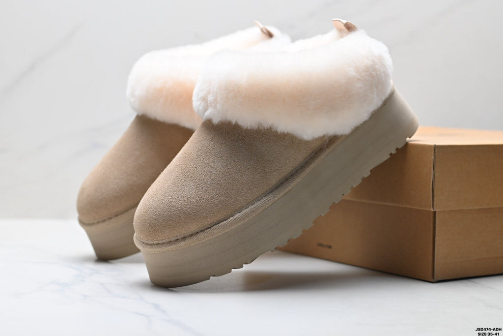 UGG Dakota Slip-On Snow Boots