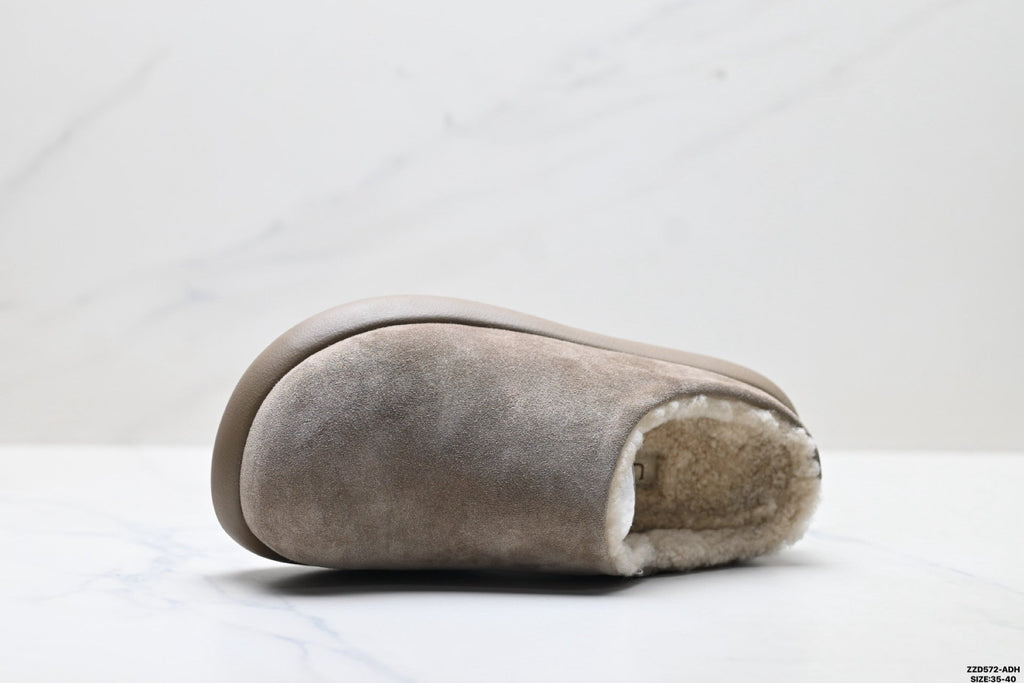 UGG Ethnic Style Backless Slippers
