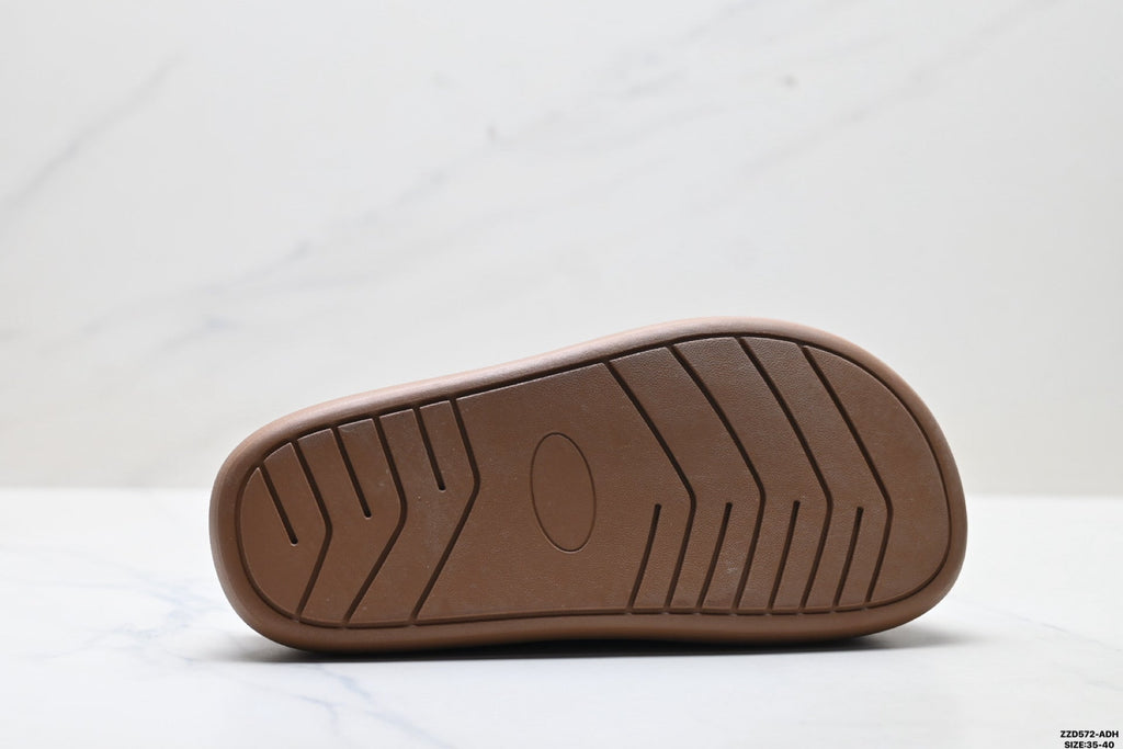 UGG Ethnic Style Backless Slippers