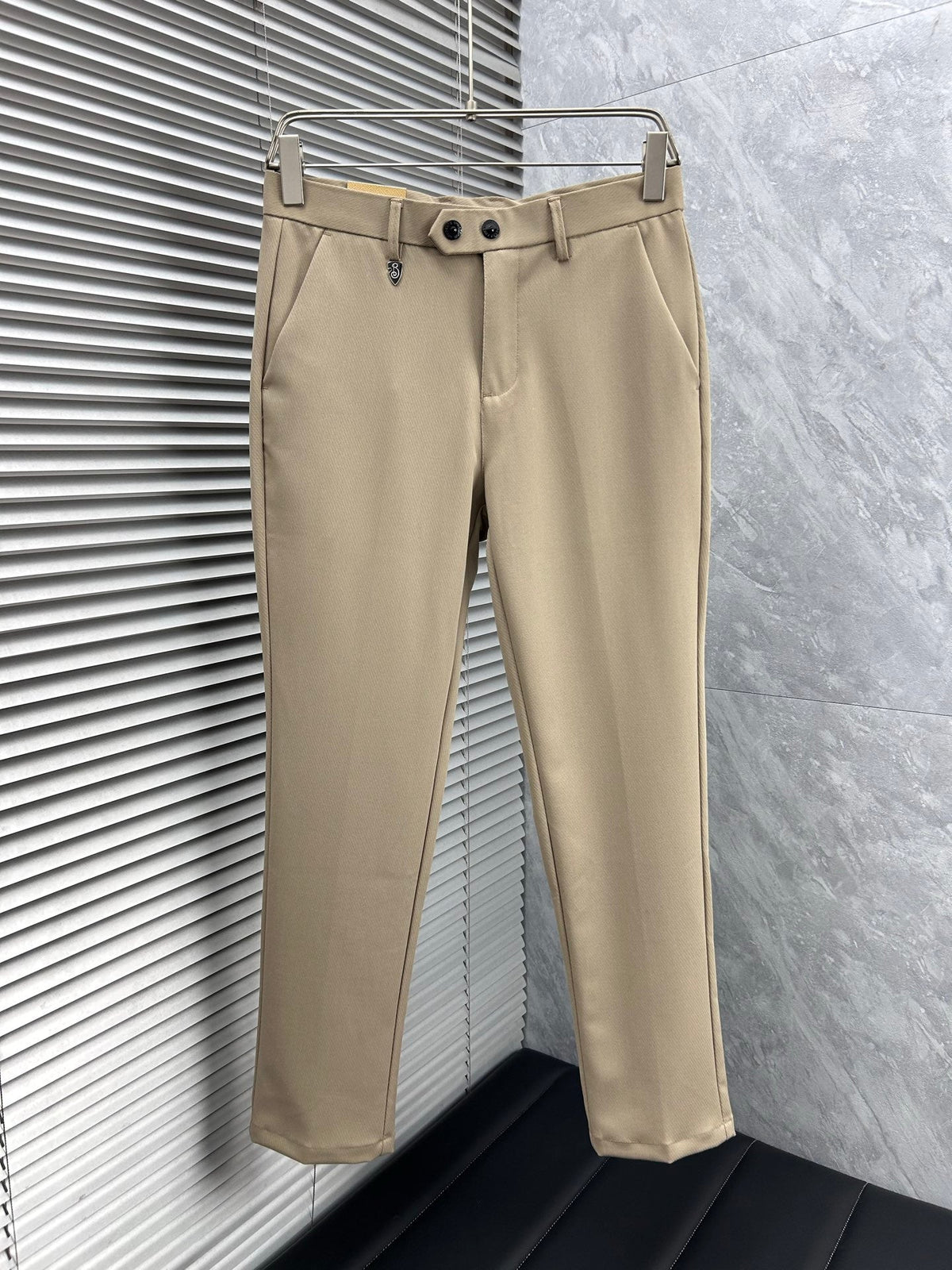 Burberry Tailored Casual Trousers – 2025SS