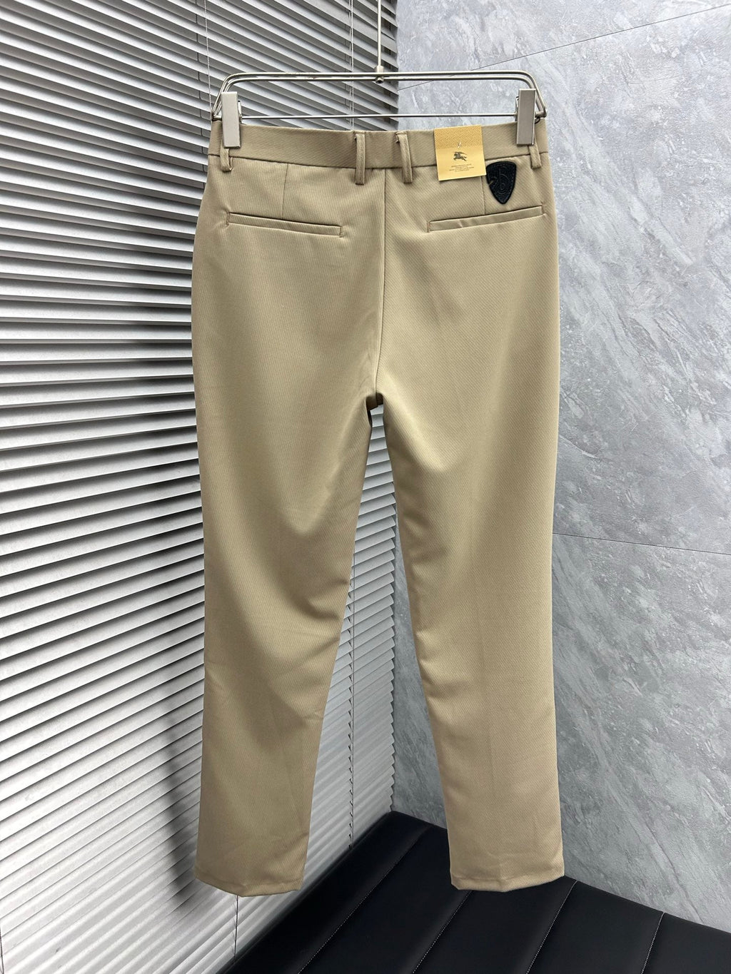 Burberry Tailored Casual Trousers – 2025SS