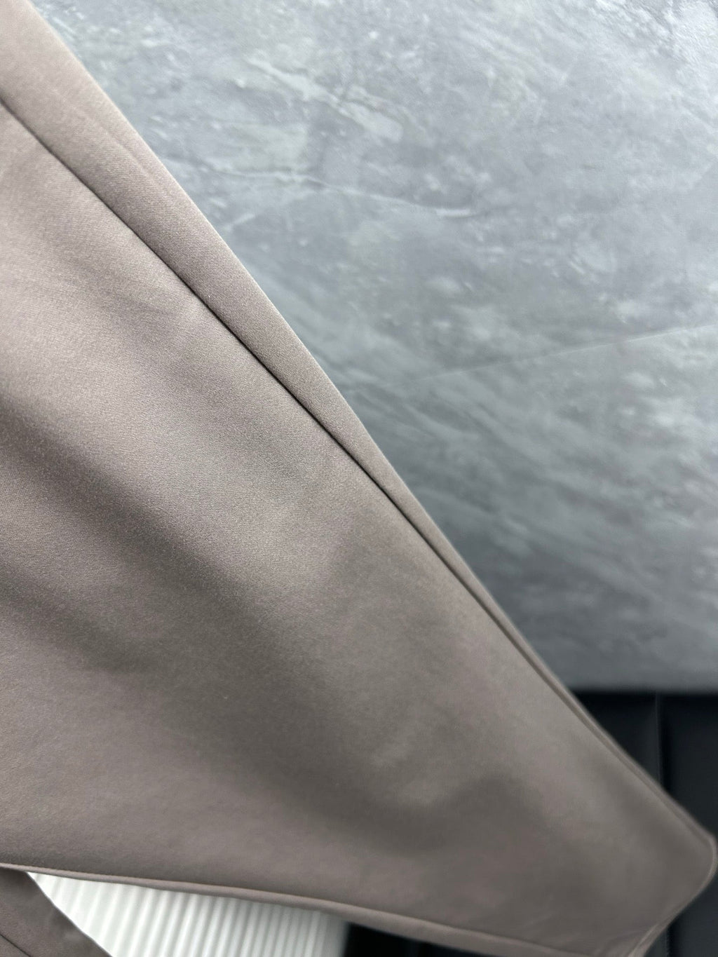 Burberry Tailored Casual Trousers – 2025SS