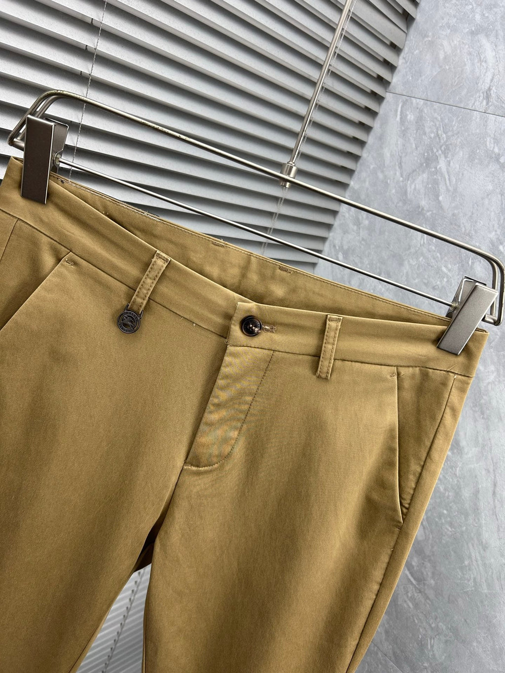 Burberry Tailored Casual Trousers – 2025SS