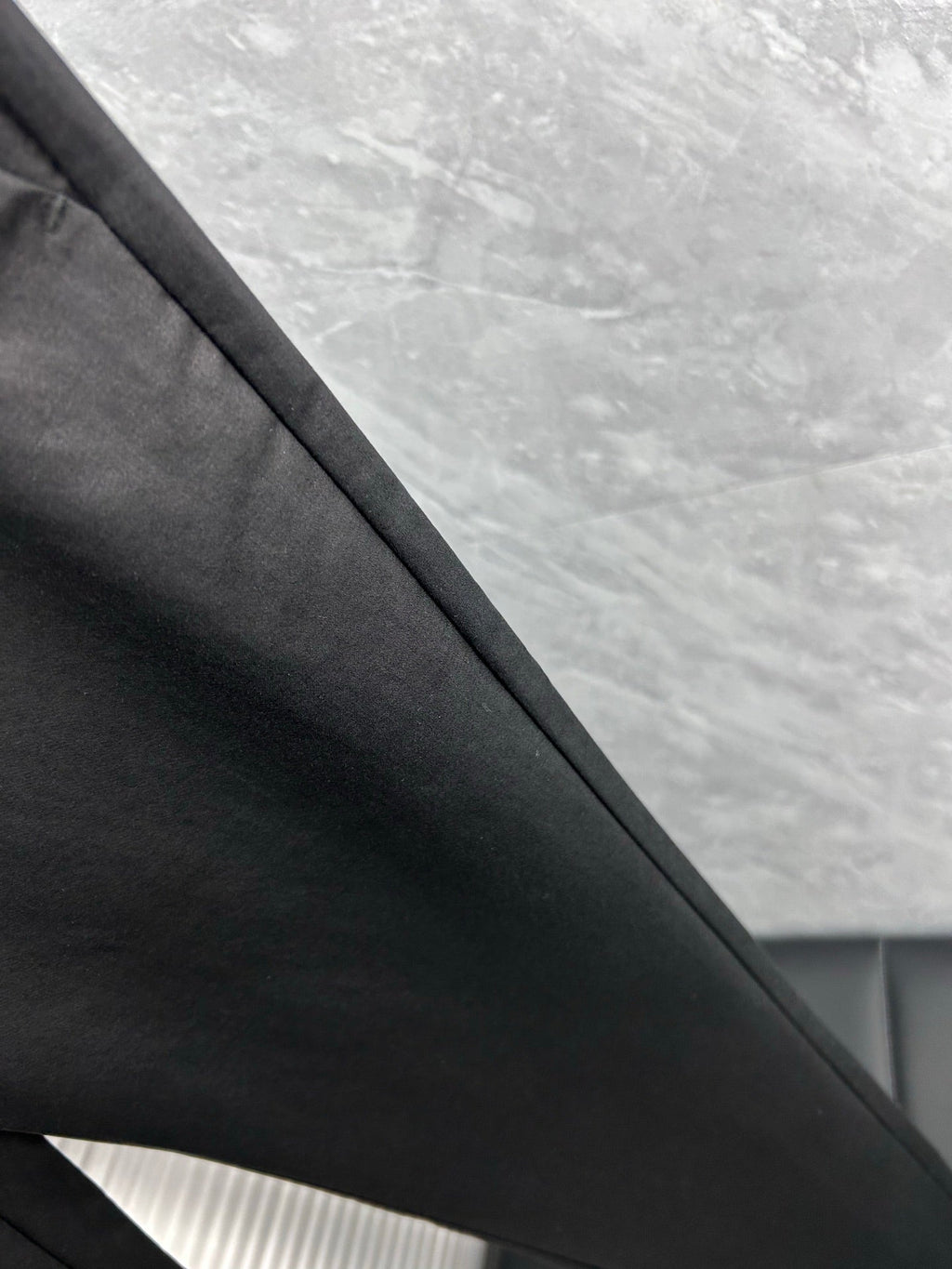 Burberry Tailored Casual Trousers – 2025SS