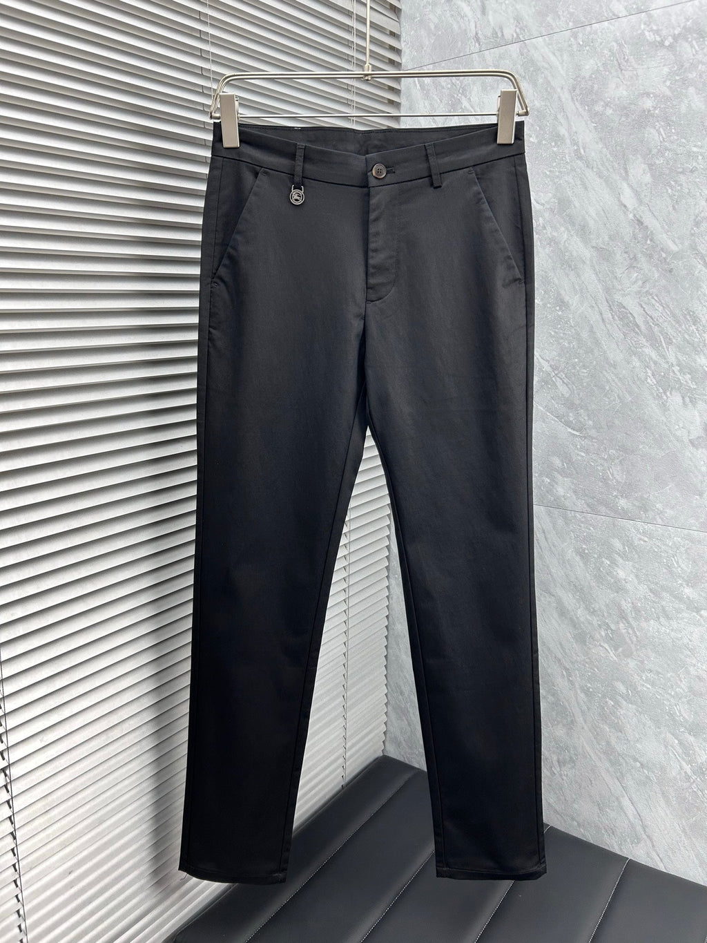Burberry Tailored Casual Trousers – 2025SS