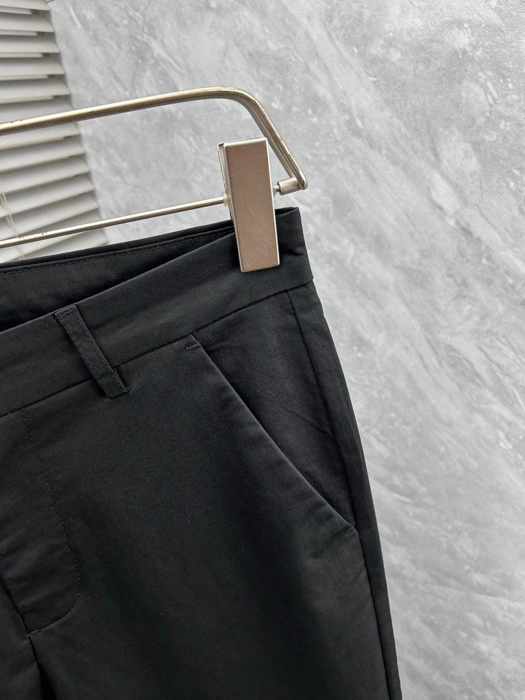 Burberry Tailored Casual Trousers – 2025SS