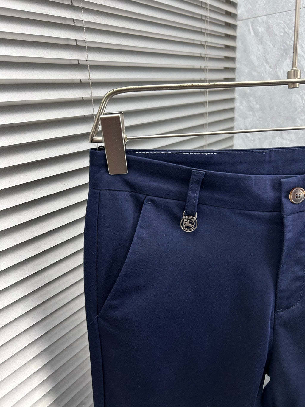 Burberry Tailored Casual Trousers – 2025SS