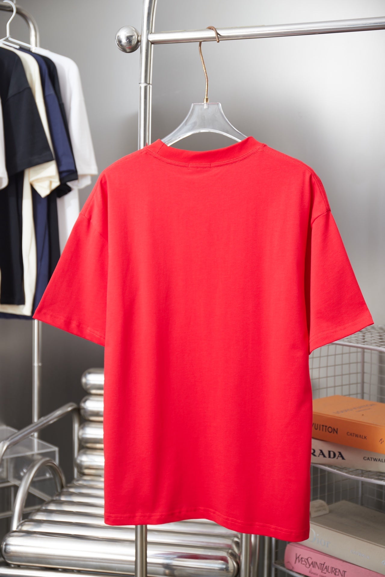 Dior Embroidered Logo Print T-Shirt – 25SS Early Spring Collection