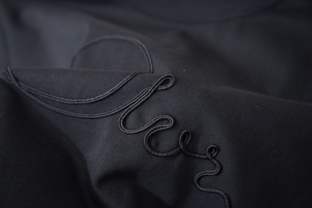 Dior Embroidered Logo Print T-Shirt – 25SS Early Spring Collection