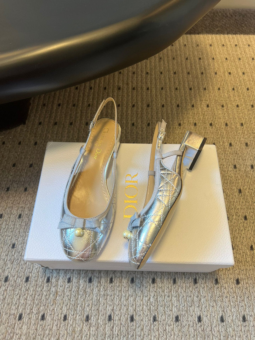 Dior ADIORABLE Pearl Bow Slingback Sandals – 2025 Collection