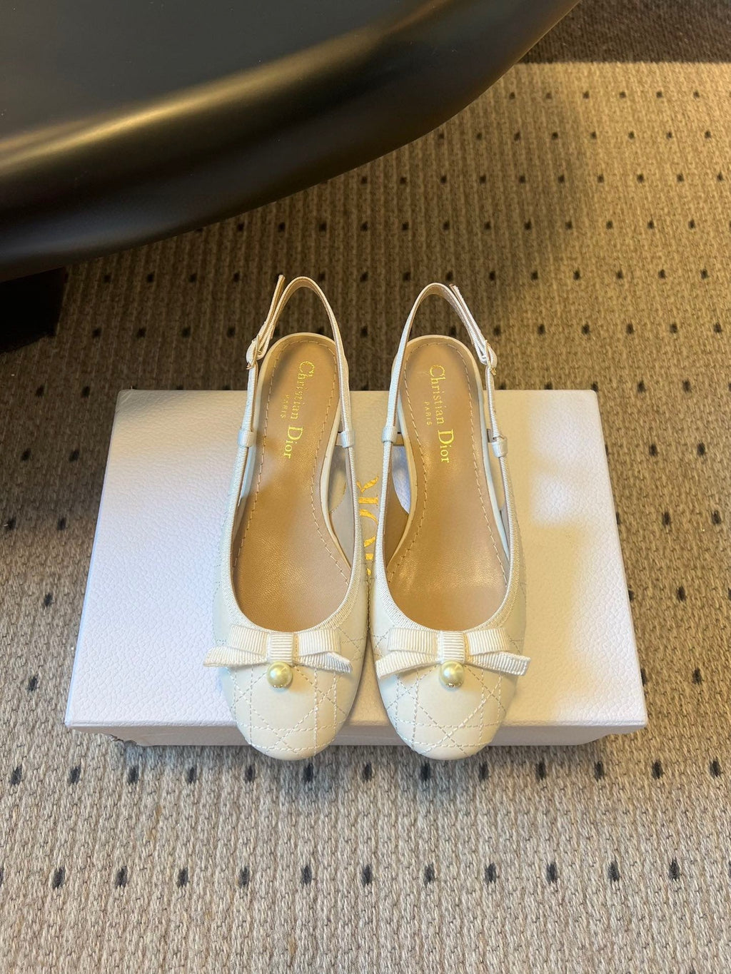 Dior ADIORABLE Pearl Bow Slingback Sandals – 2025 Collection