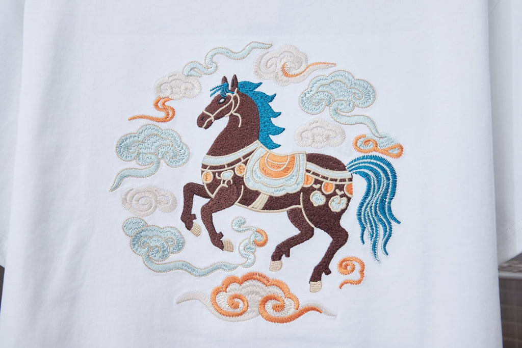 Dior Cloud Warhorse Logo Embroidered T-Shirt – Early Spring Year of the Horse Limited Edition – 26SS