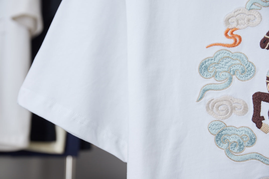 Dior Cloud Warhorse Logo Embroidered T-Shirt – Early Spring Year of the Horse Limited Edition – 26SS
