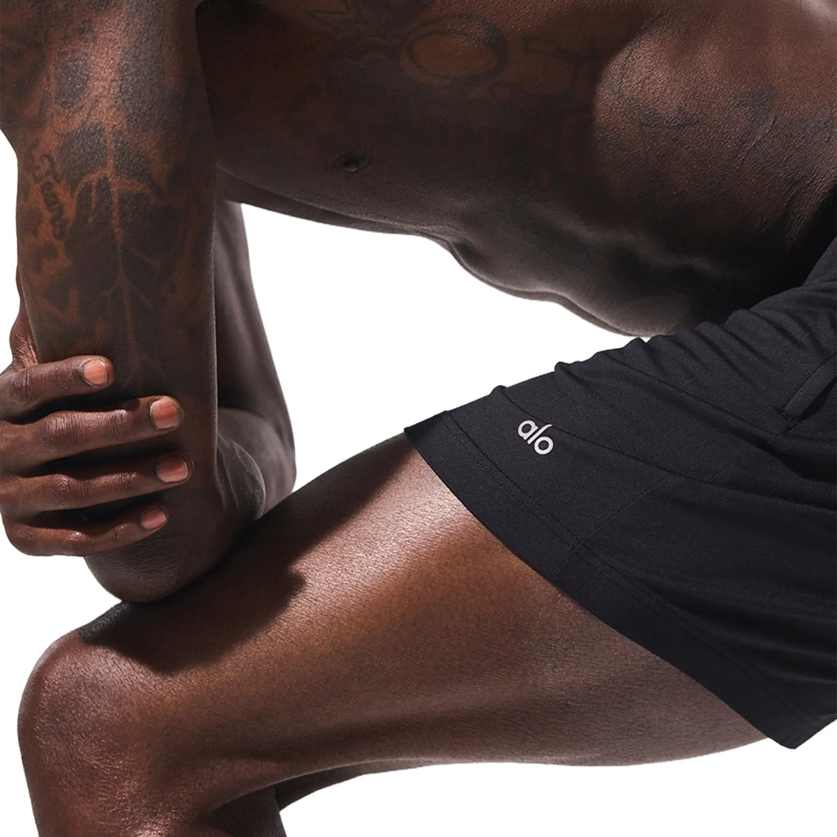 Alo Yoga 7inch Conquer React Performance Black Shorts