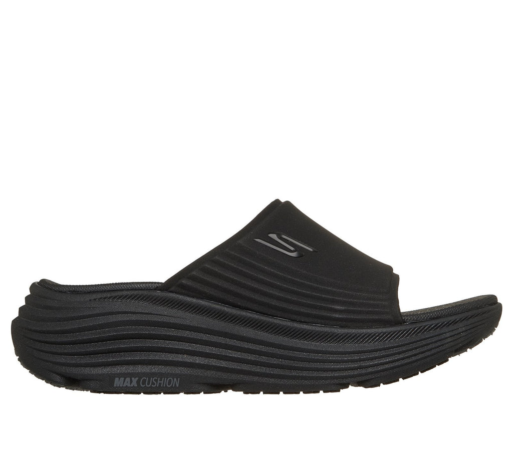 Max Cushioning Endeavour Sandal - Esmie