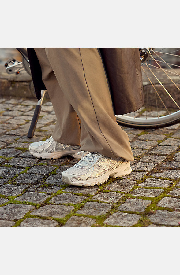 New Balance Men's 740 Shoes