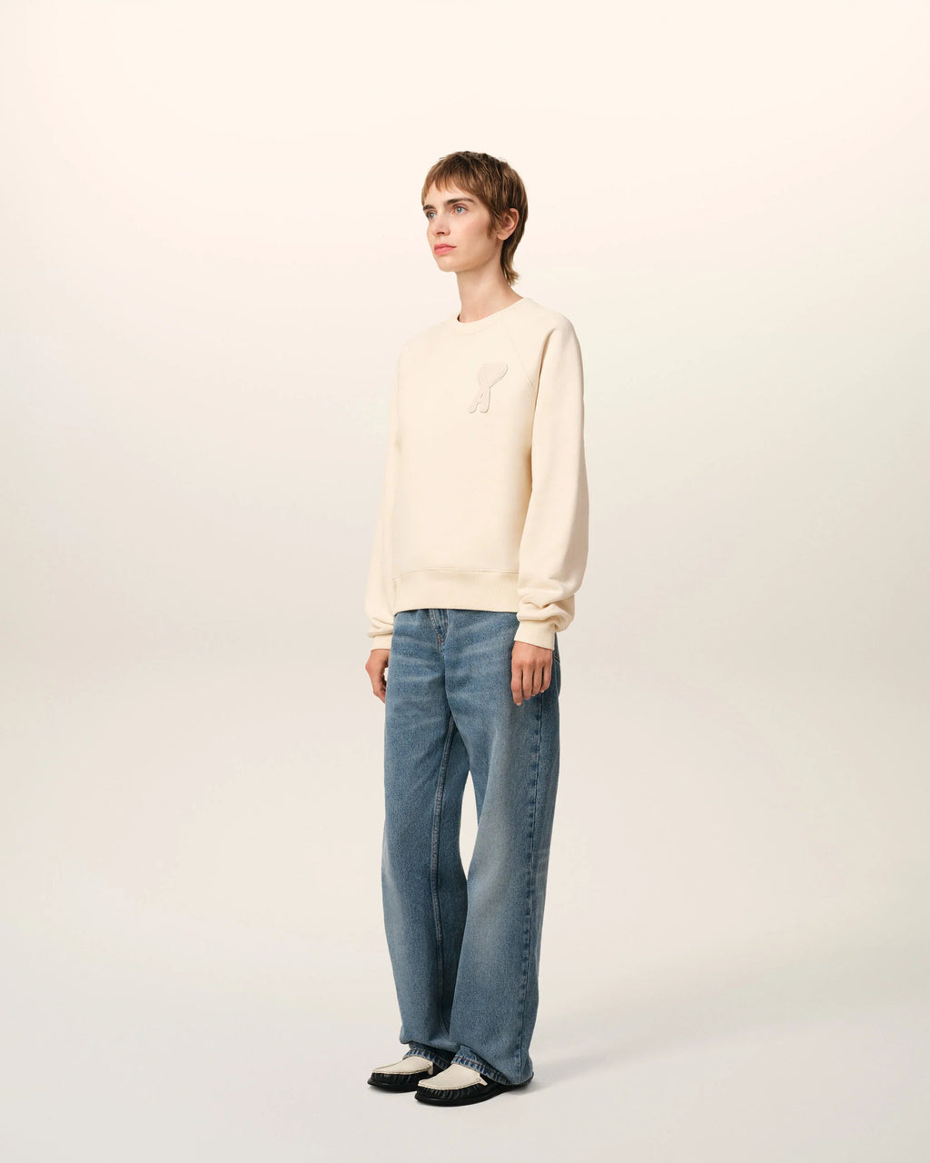 AMI Paris Ami de Coeur Raglan Crewneck Sweatshirt – 25FW