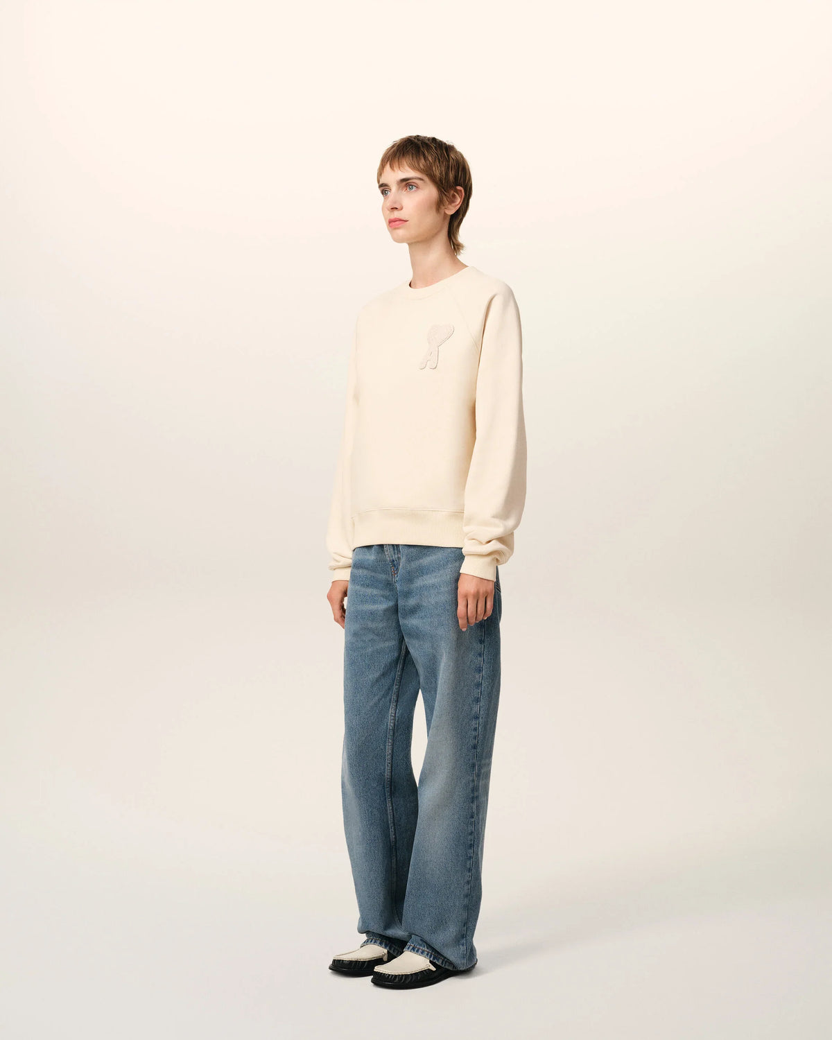 AMI Paris Ami de Coeur Raglan Crewneck Sweatshirt – 25FW